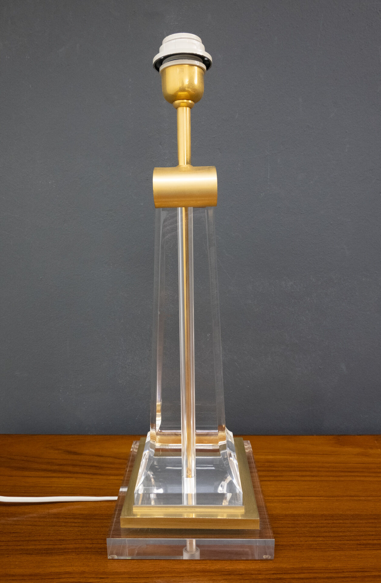 Les arcades lucite gold-plated brass table lamp