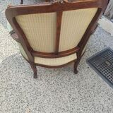 Paire de fauteuils cabriolets de style louis xv
