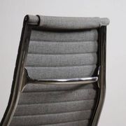 Early edition Eames EA124 Aluminium Group lounge chair by Herman Miller, 1970s