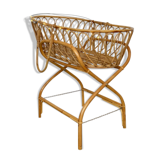 Vintage rattan couffin & its foot