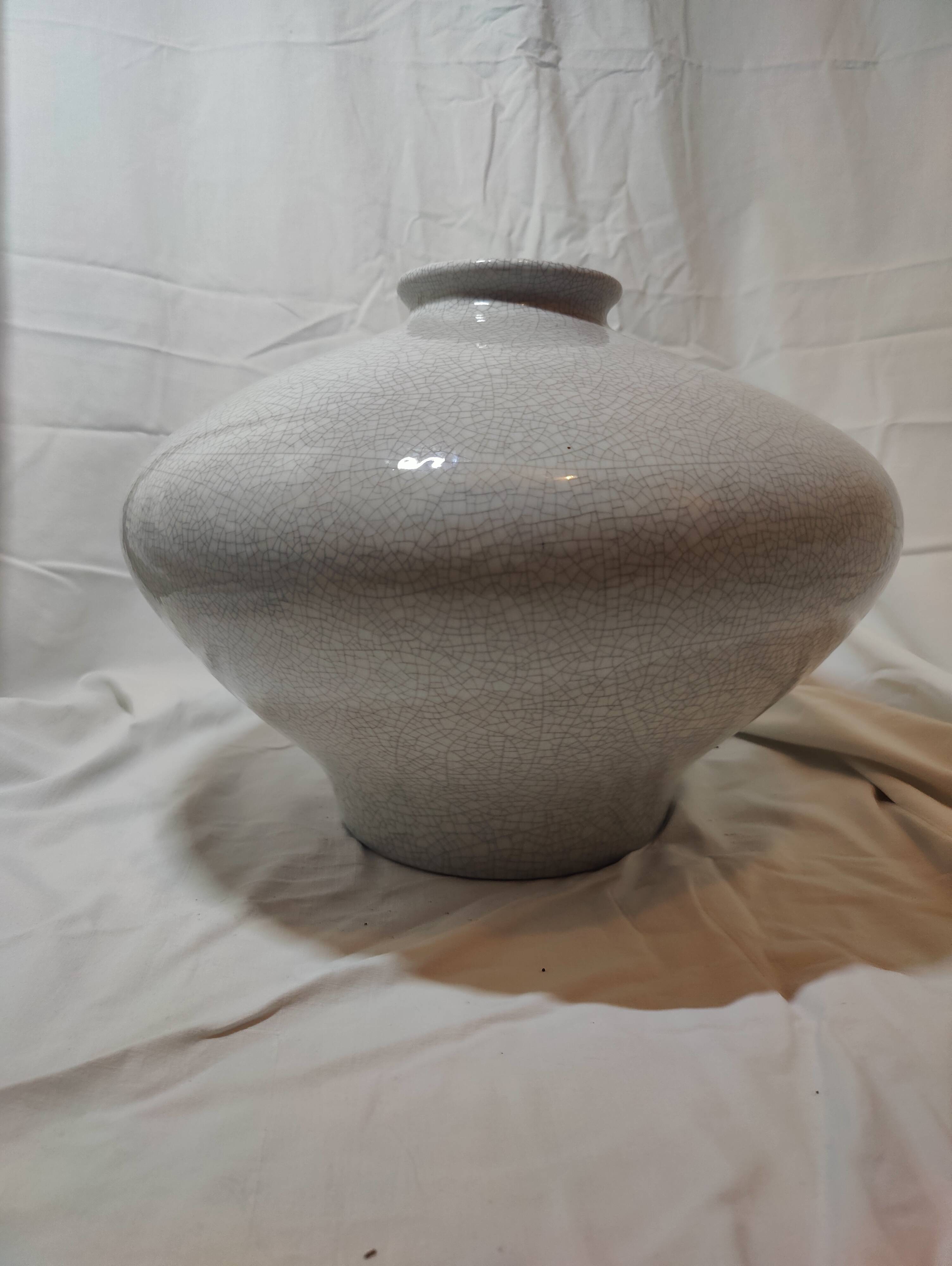 Large Art Deco vase in crackled earthenware