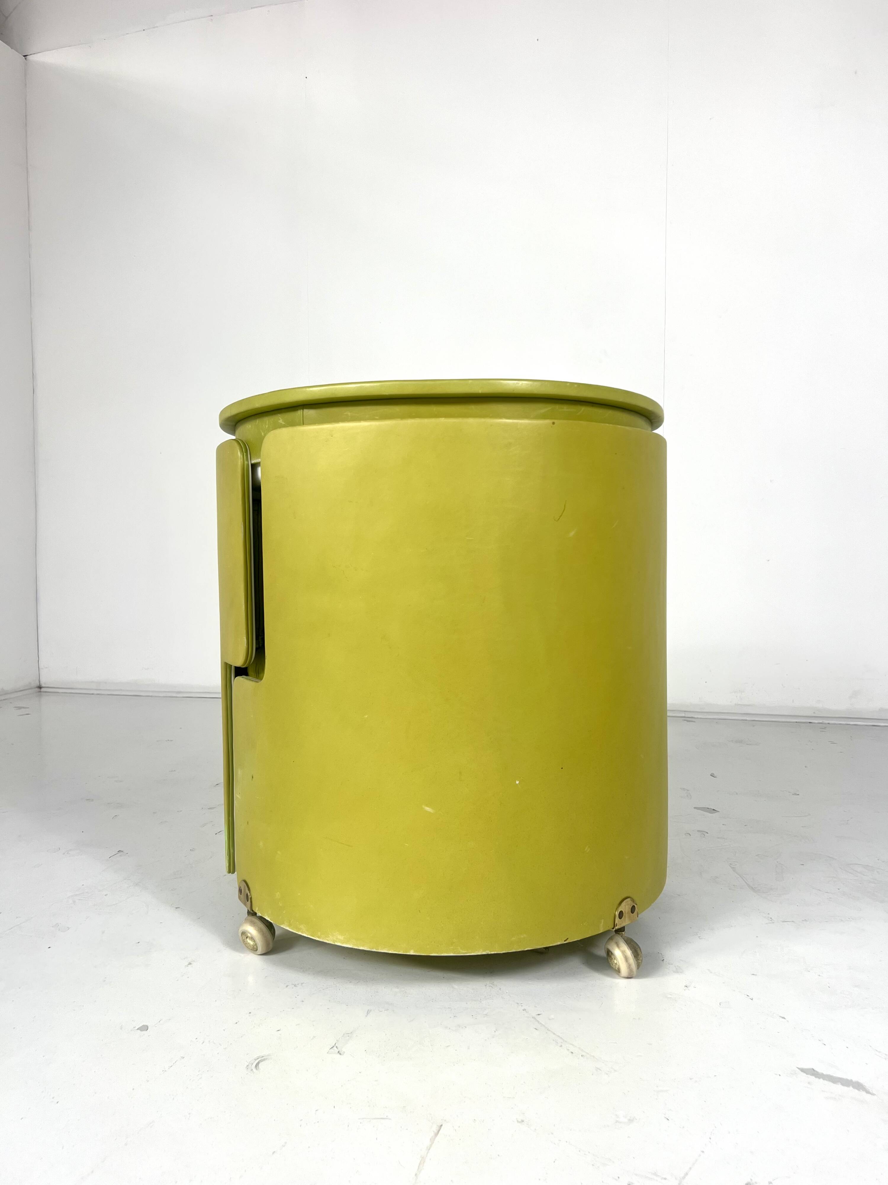 Dilly Dally Vanity By Luigi Massoni for Poltrona Frau, Italy, 1968