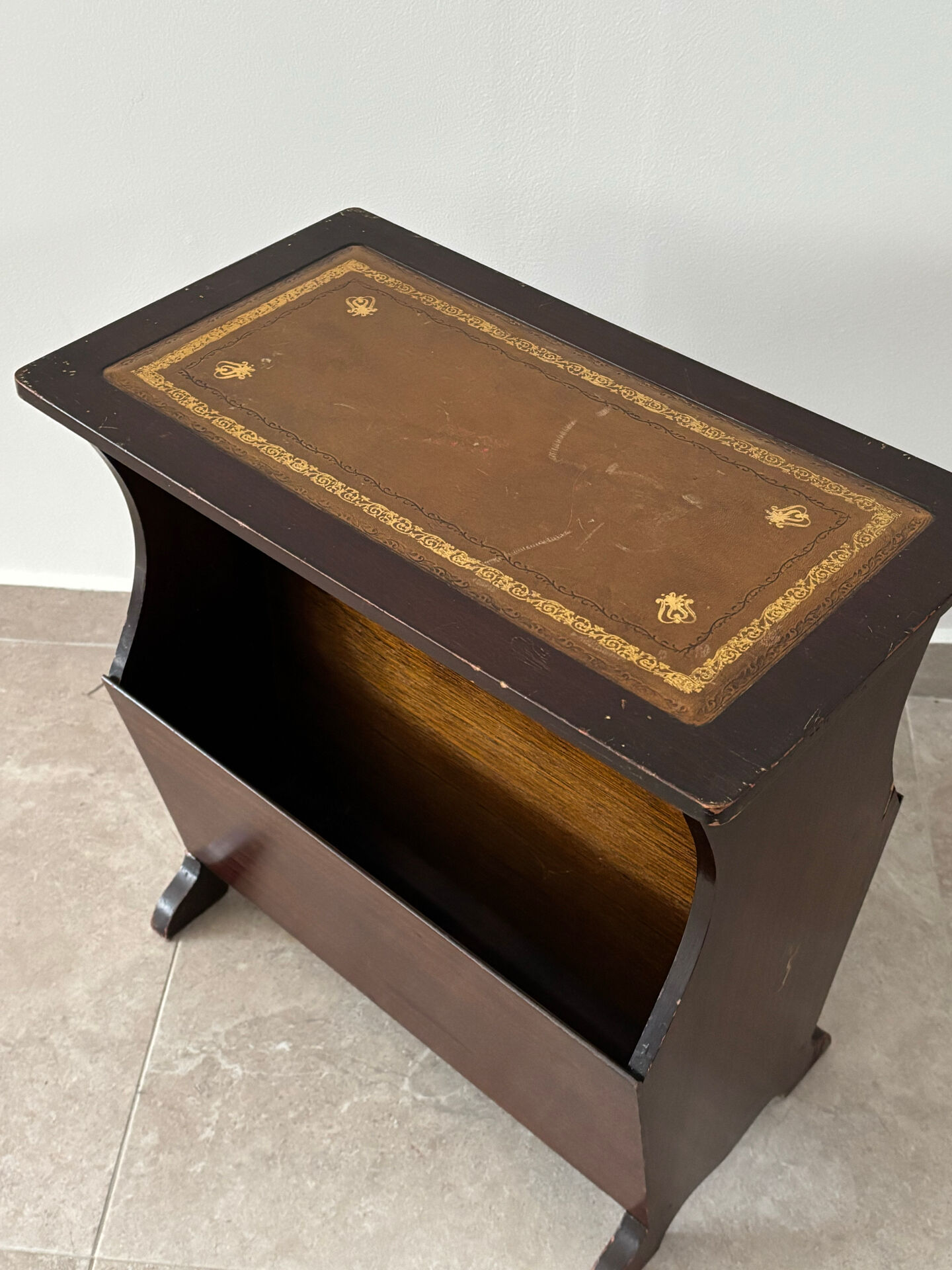 Magazine rack
