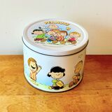 Vintage Snoopy metal box