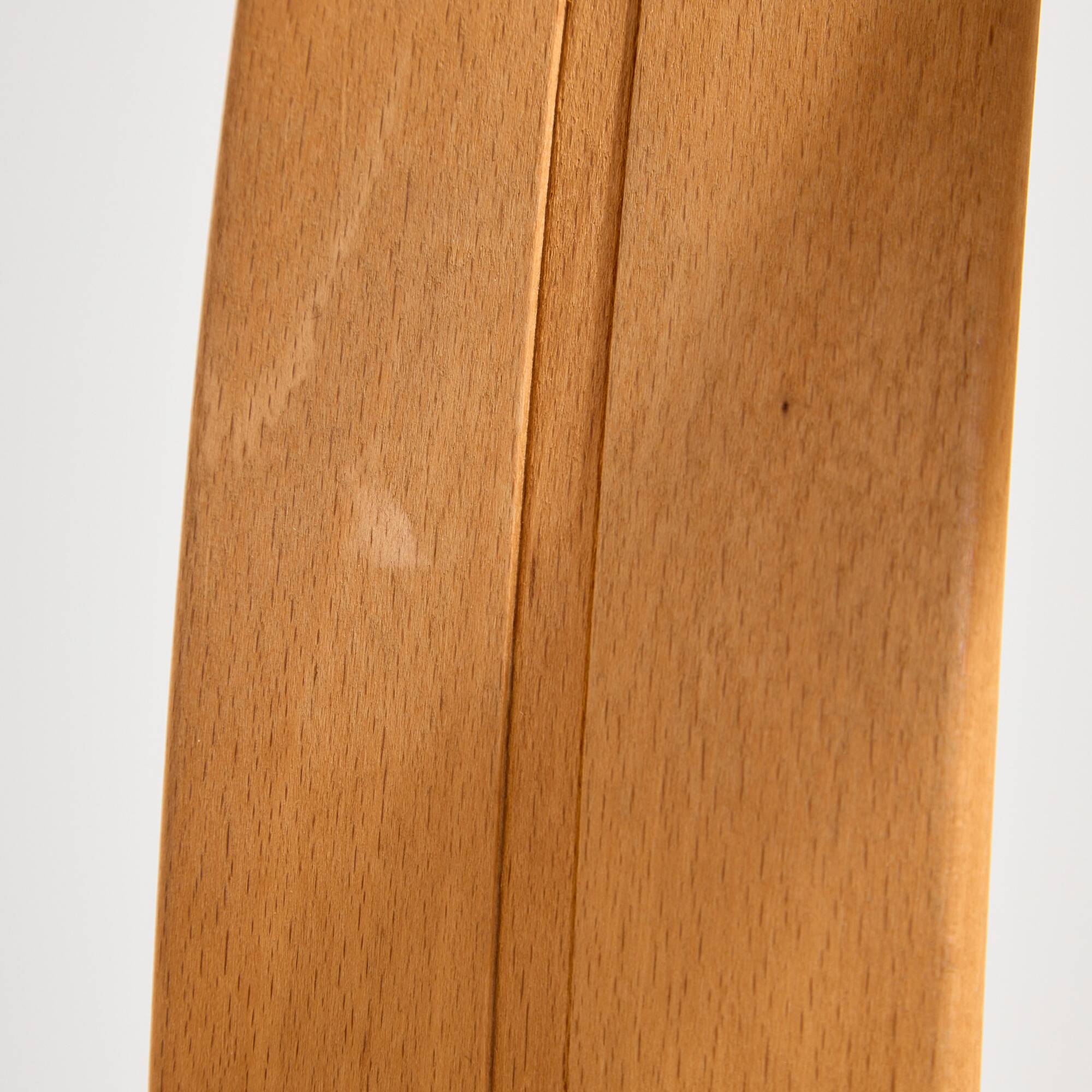 MK10689 Chaise de salle à manger en hêtre