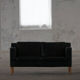 Mogens Hansen, 2-seater canapé mid-century, patinated black leather, 1970s.