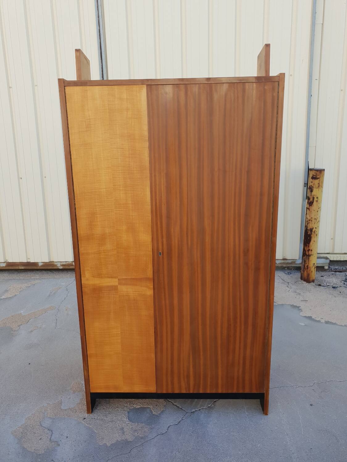 Modernist wardrobe 1960