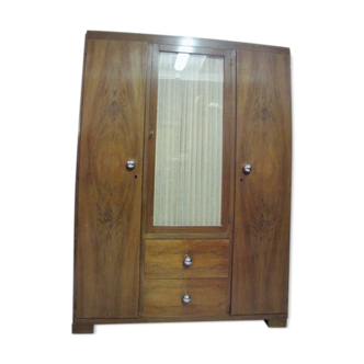 Armoire vintage
