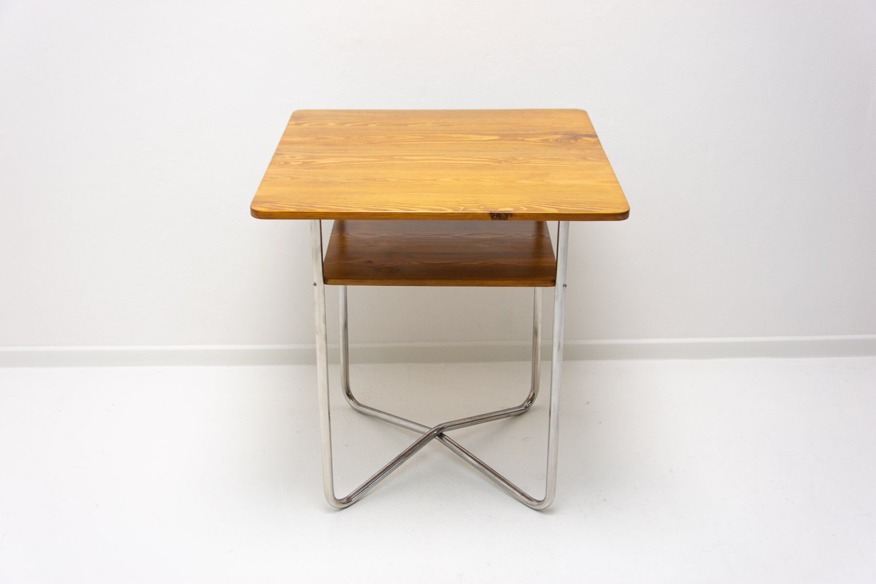 Table basse Bauhaus, Tchécoslovaquie, années 1930