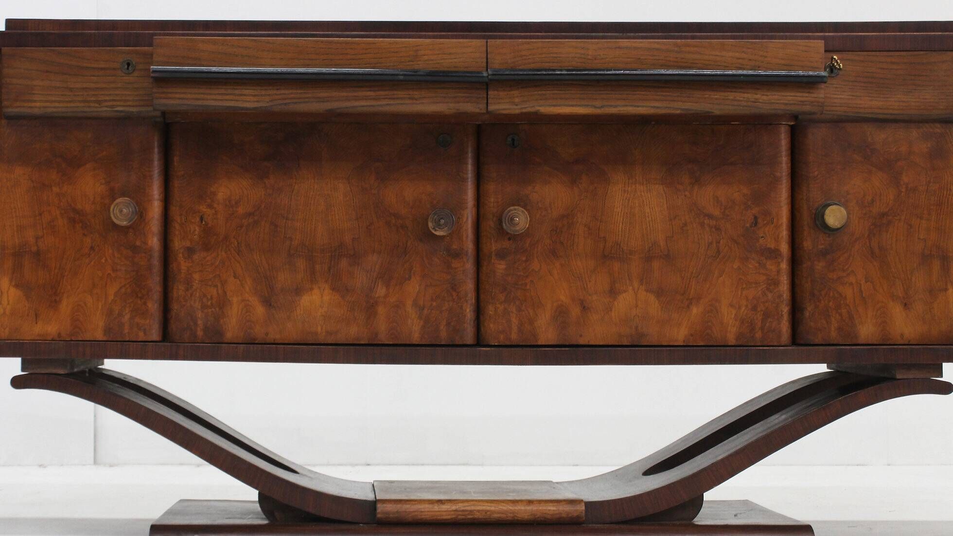 Vintage Italian Art Deco sideboard in burl wood 1930s