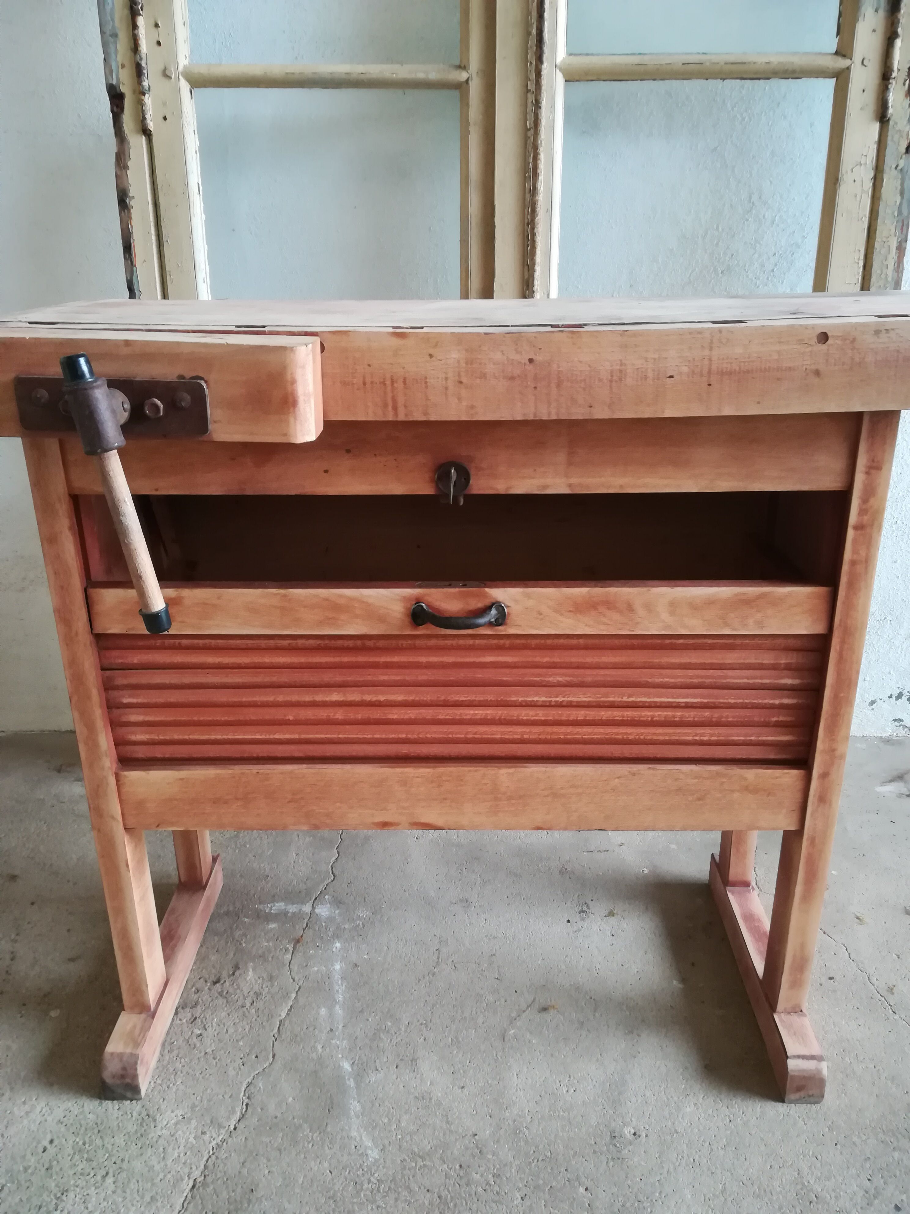 Small vintage established