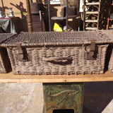 3 panières, old Wicker suitcases