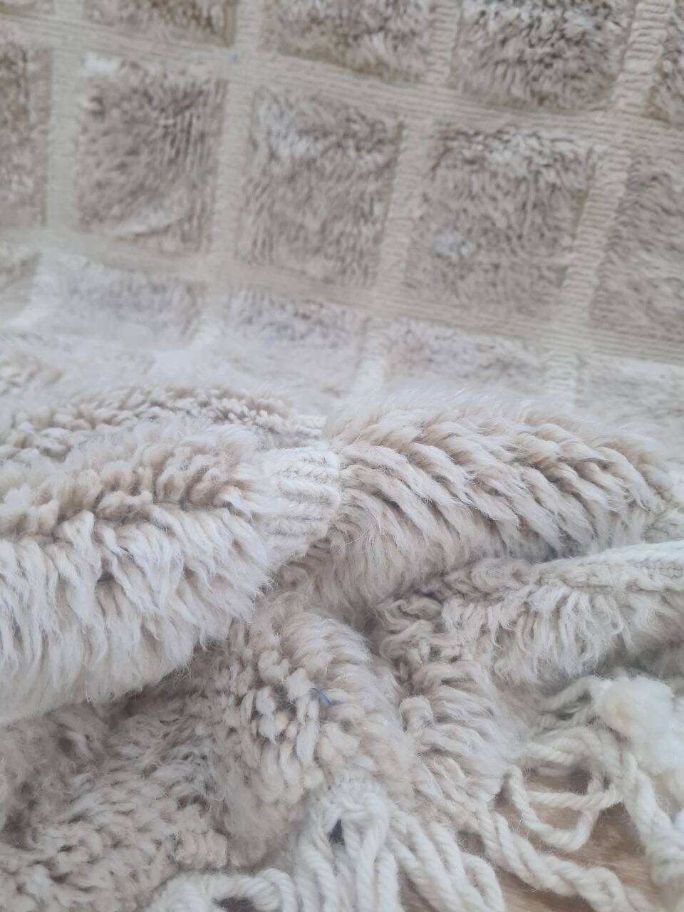 Large vintage MRIRT Berber rug in exceptional wool 260 x 180 cm