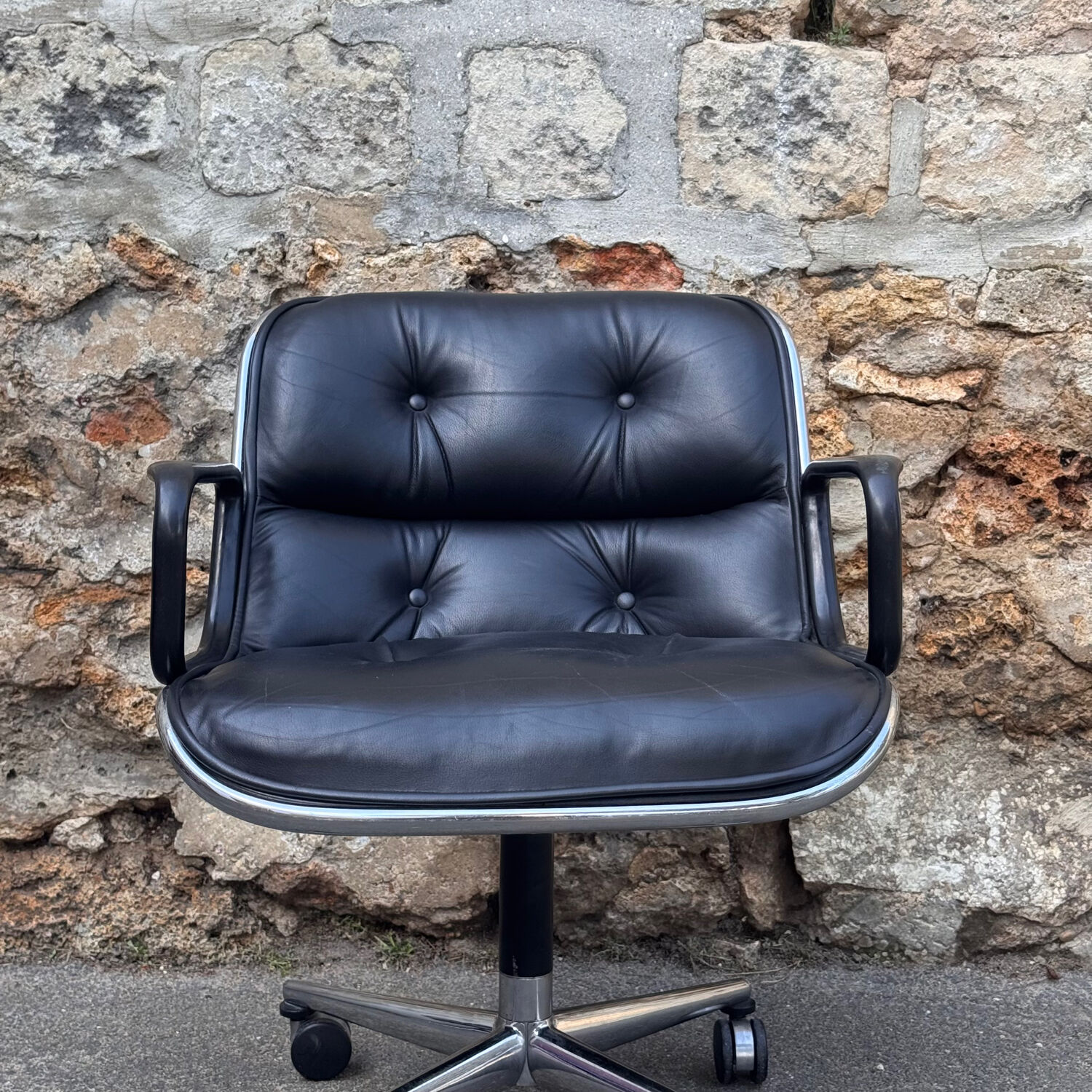 Charles Pollock Armchair - Knoll