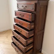 Louis XV style chest of drawers in dark wood with 7 drawers