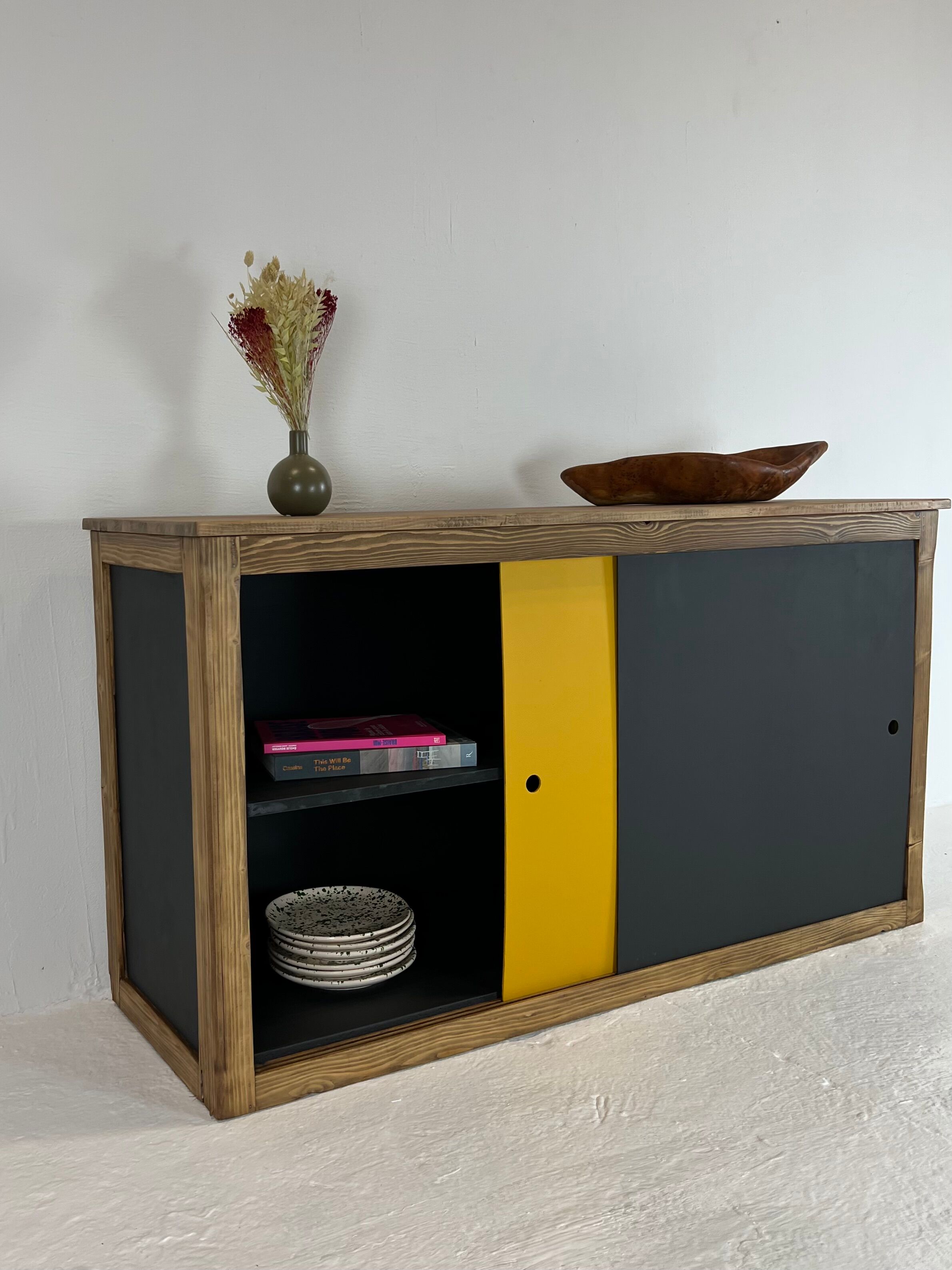 Yellow and black row with 2 sliding doors