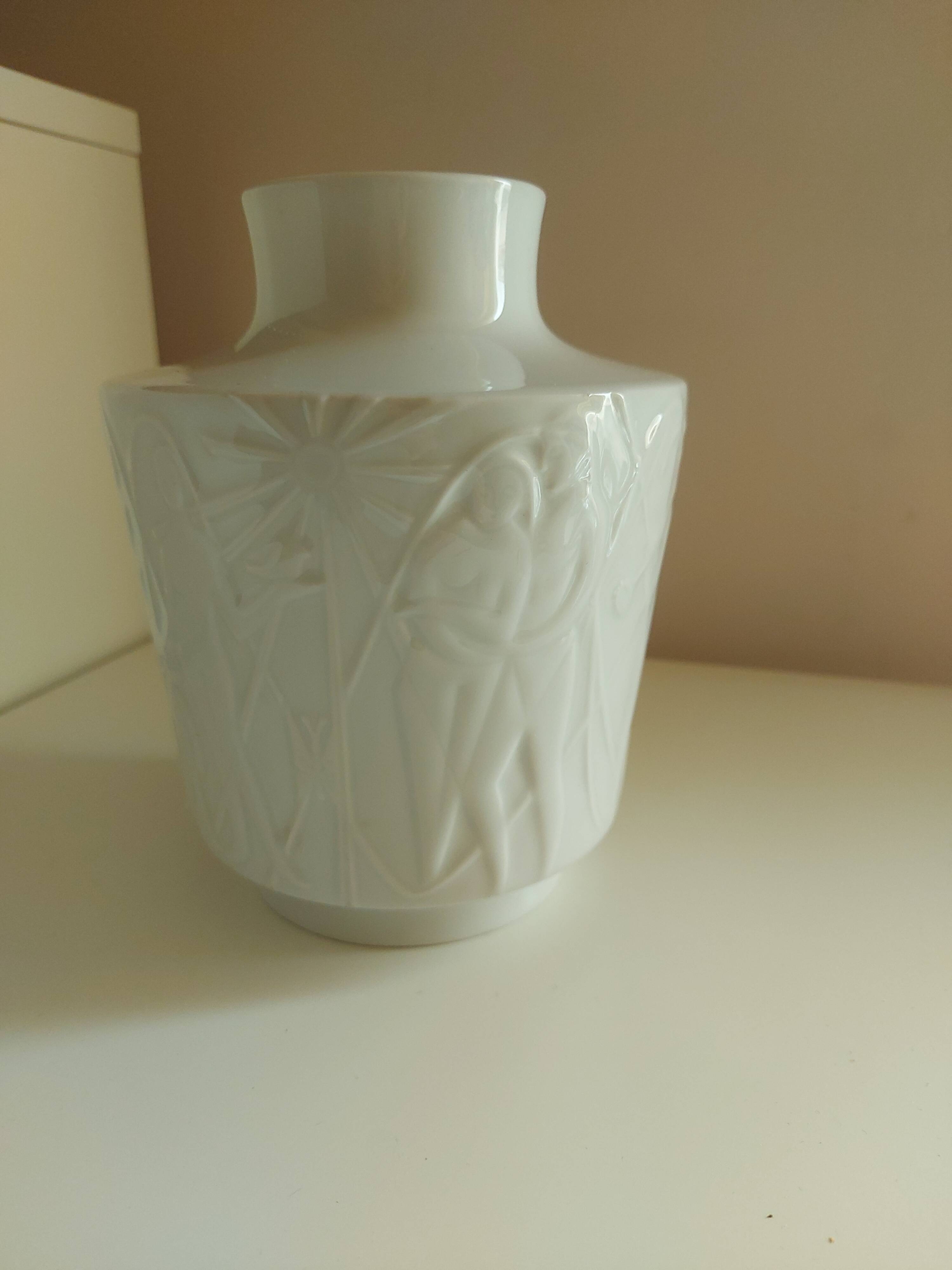 Edelstein ceramic vase, by Kurt Wendler
