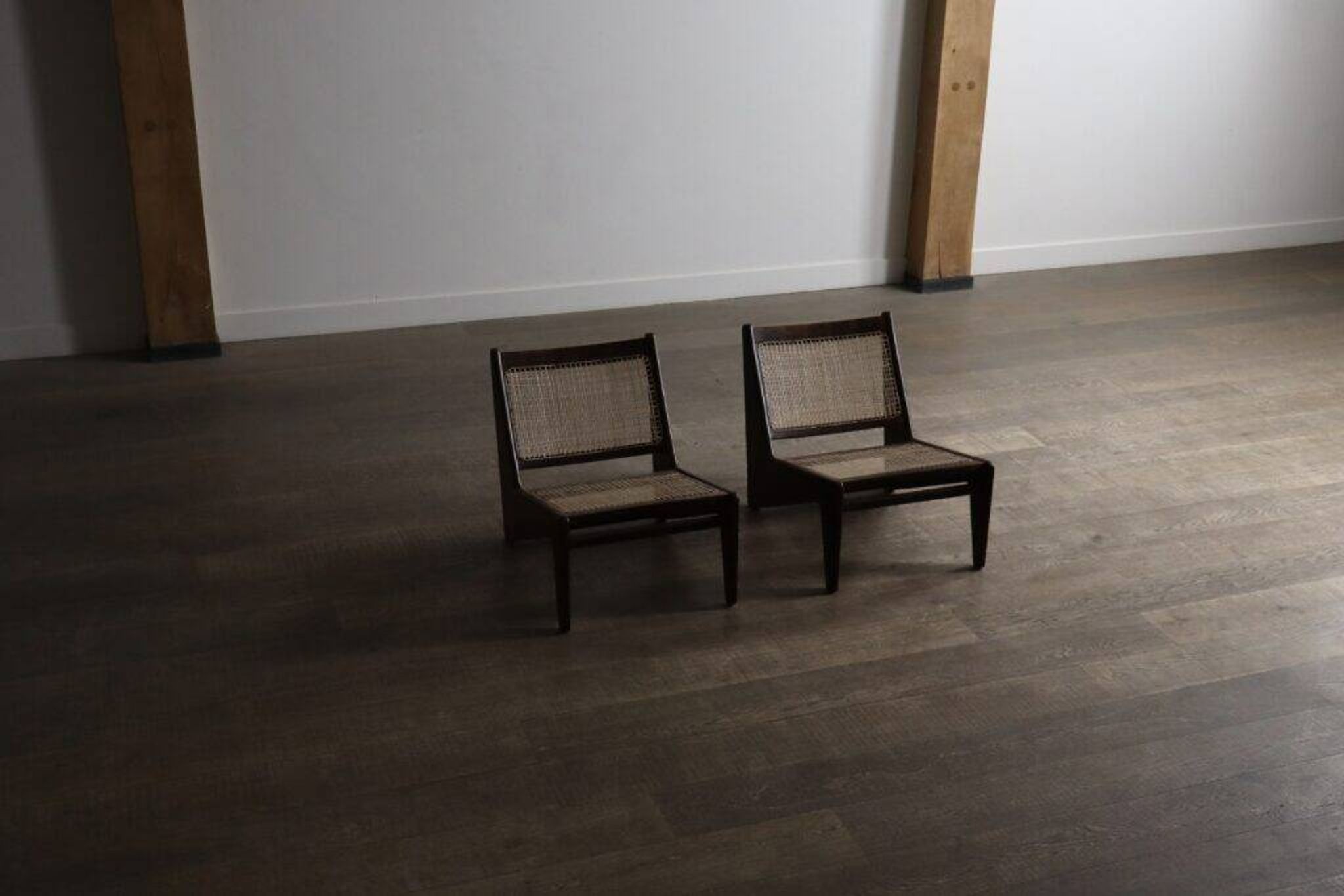 Pierre Jeanneret Kangaroo Chairs PJ-SI-59, India, 1955
