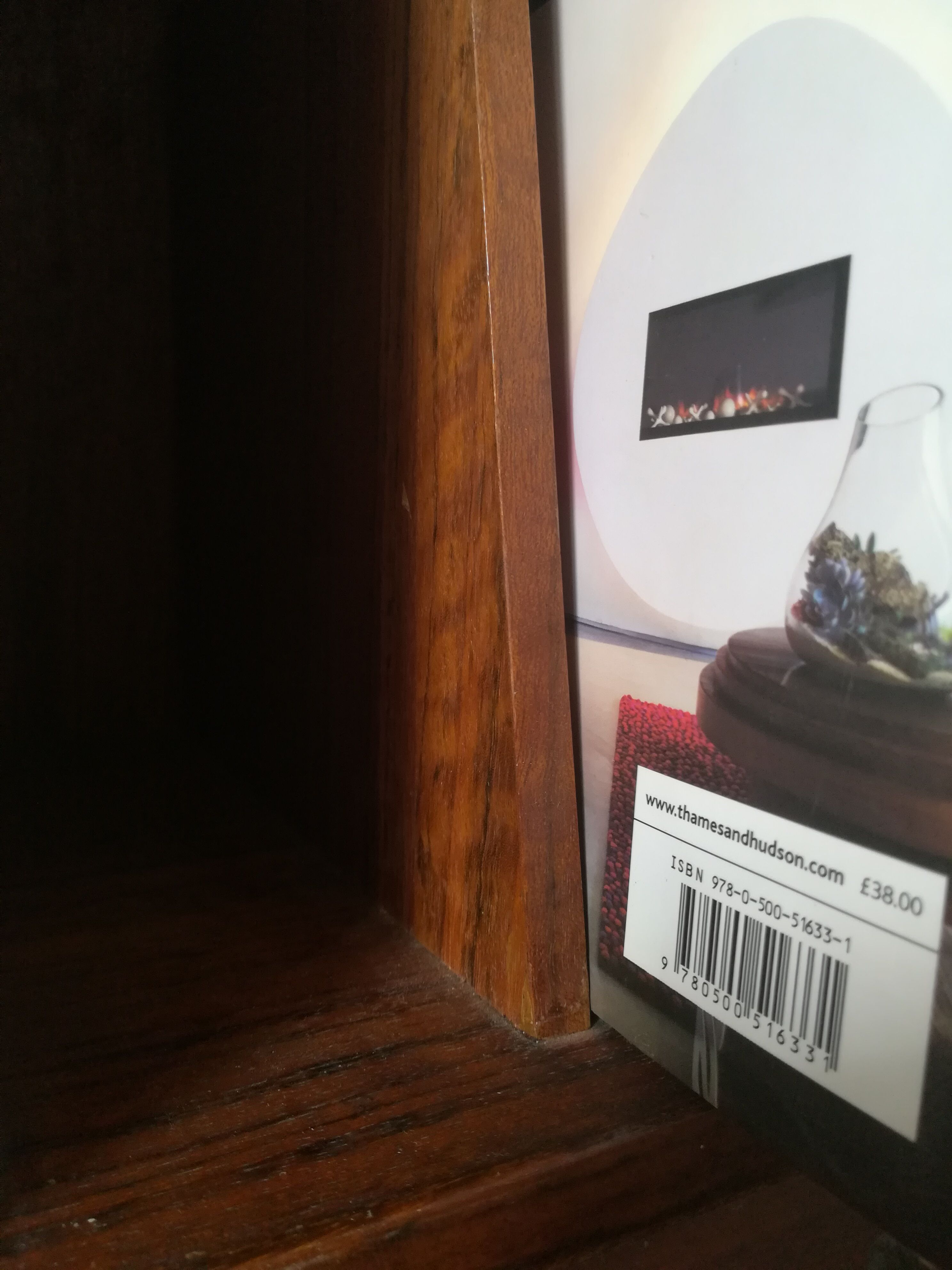 Modernist dessert on wheels