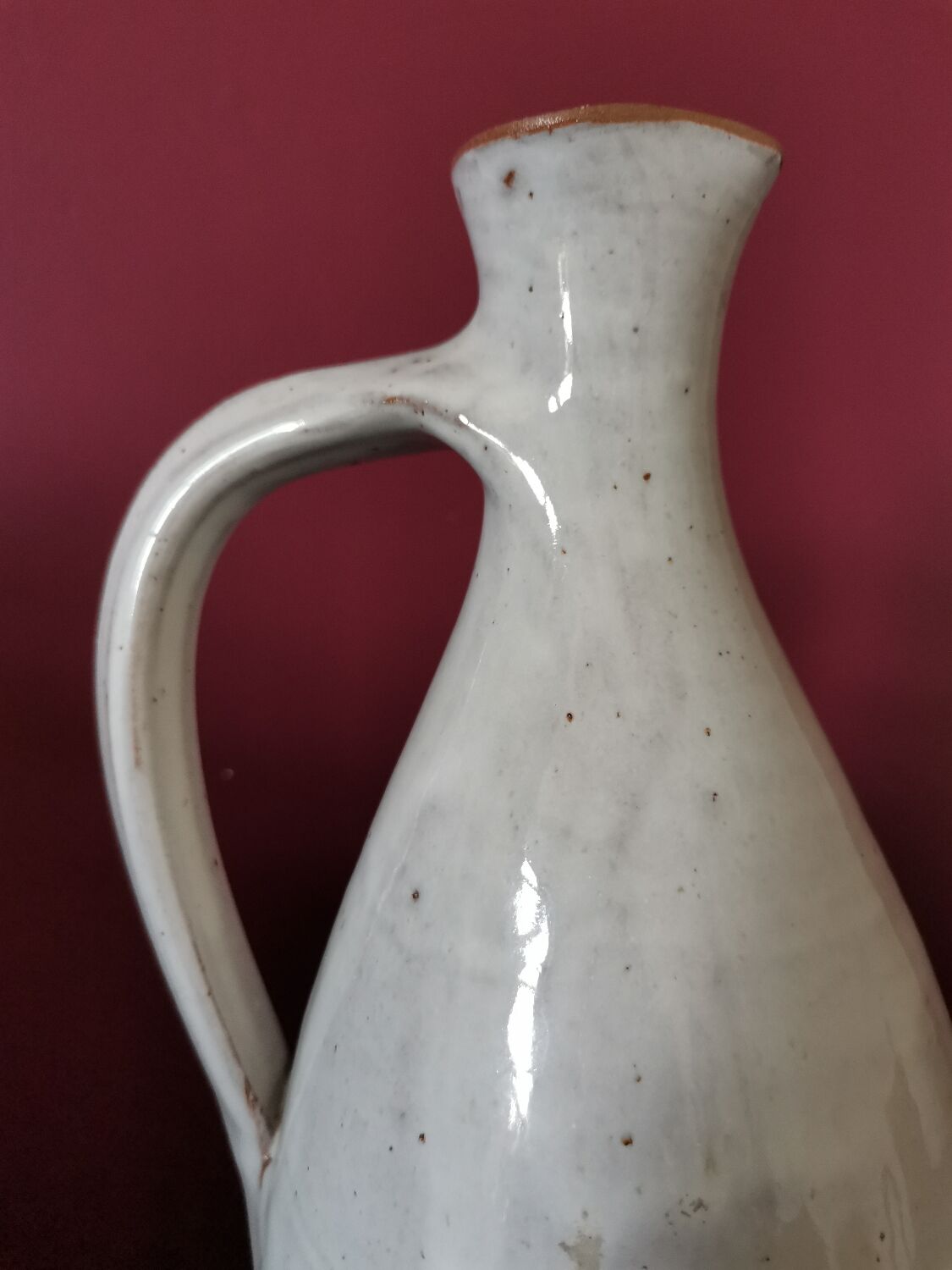 Sandstone pitcher