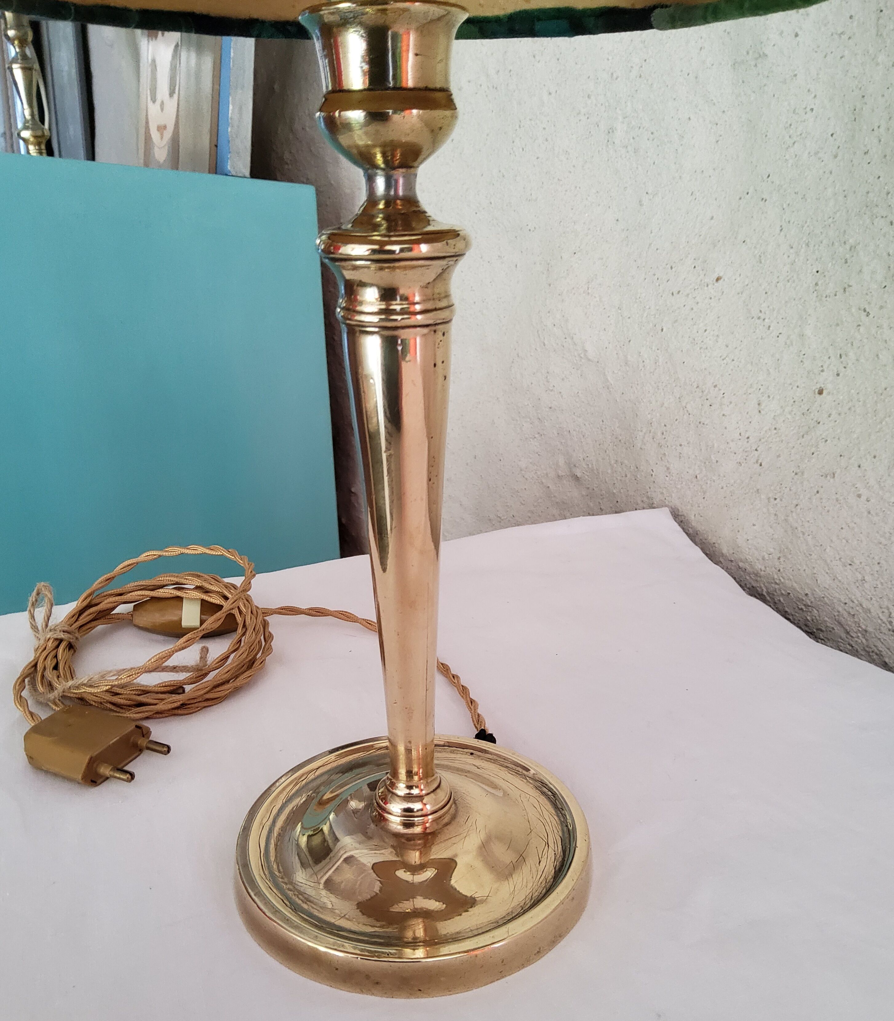 Candle holder lamp