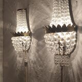Appliques en cristal classiques. France années 1950.