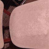 Scandinavian chair skaï white and wood feet bobbin