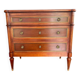 Commode de style Louis XVI