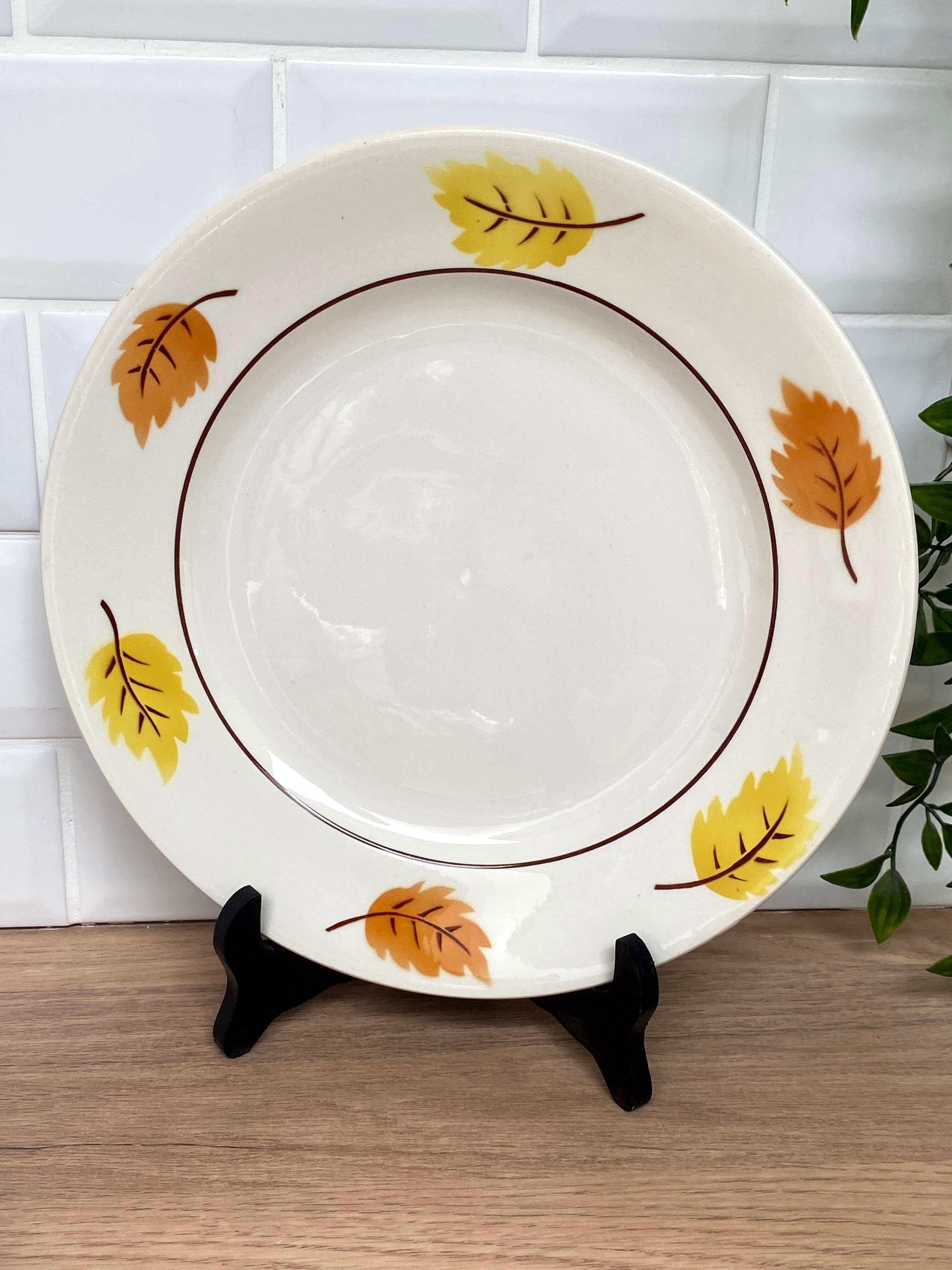 Set of 3-course Mill of Wolves autumn leaves