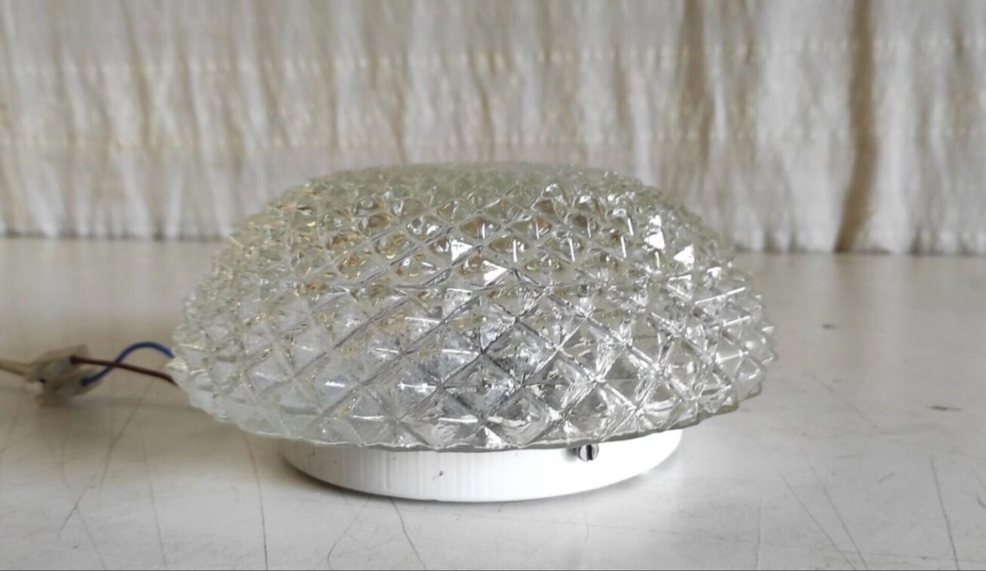 Ceiling light or wall light in moulded glass with diamond point - mid 20th century