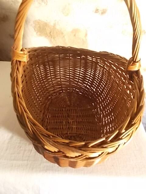 Wicker basket