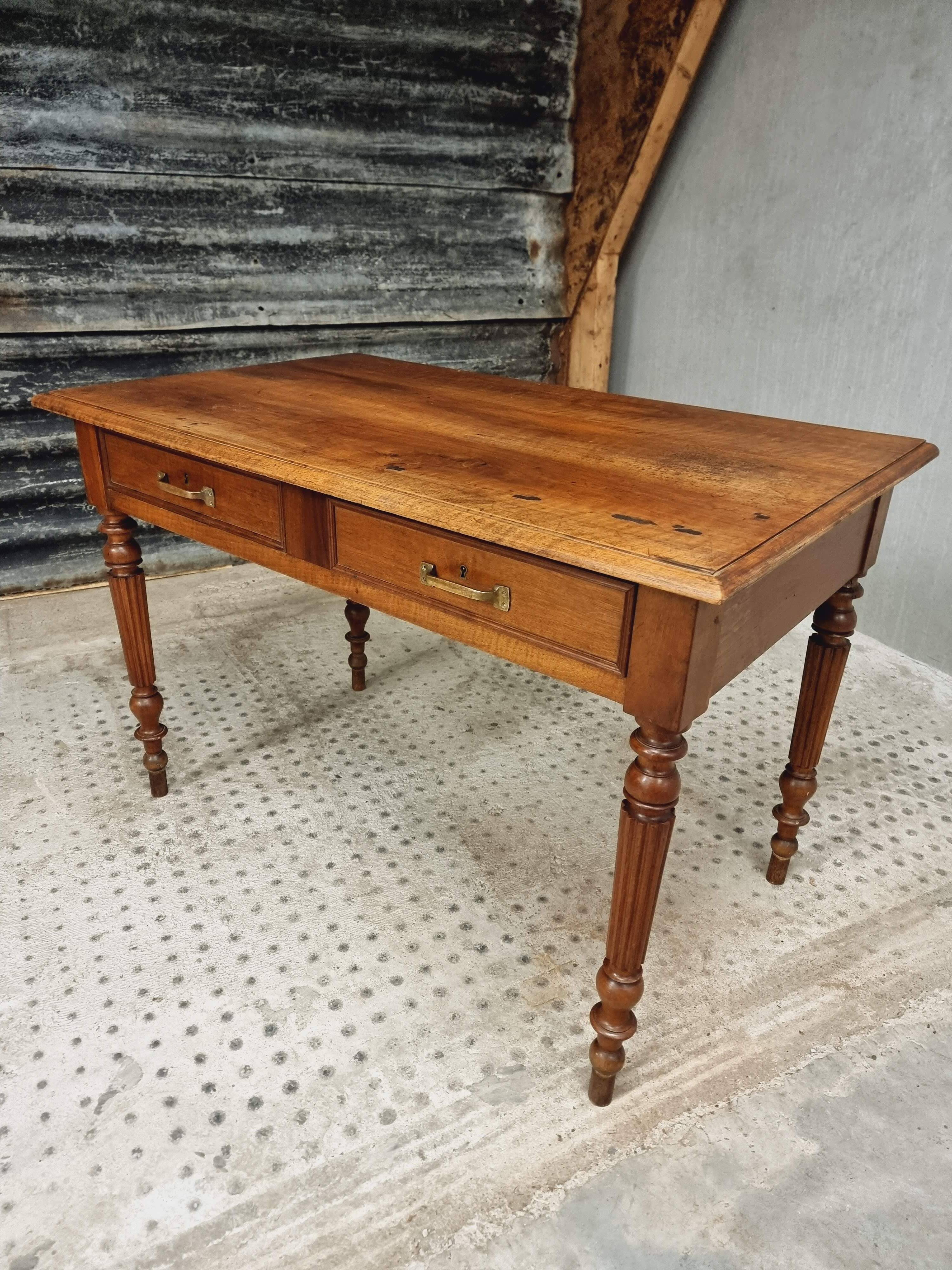 Antique table desk table dining table walnut 72x120 cm