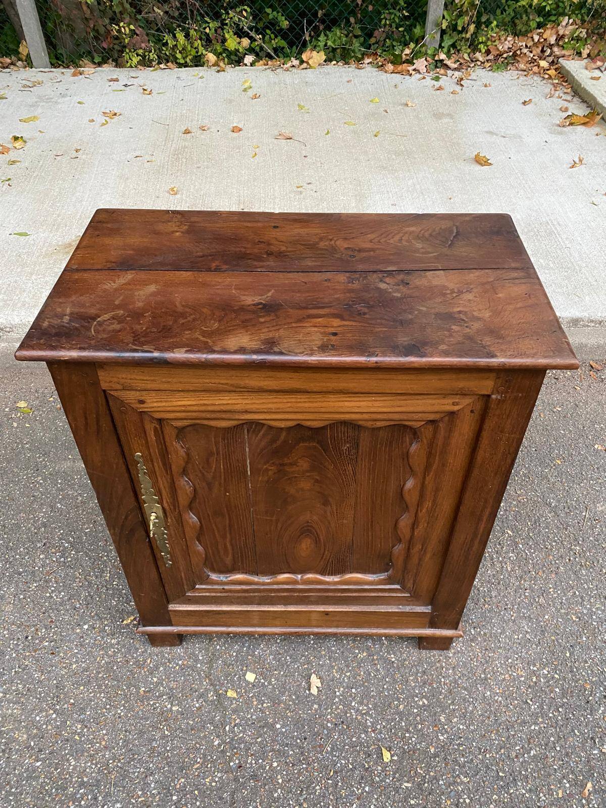 Commode d'art René Trofel en chêne massif du 19ème