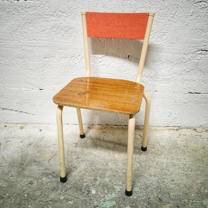 Kindergarten chair