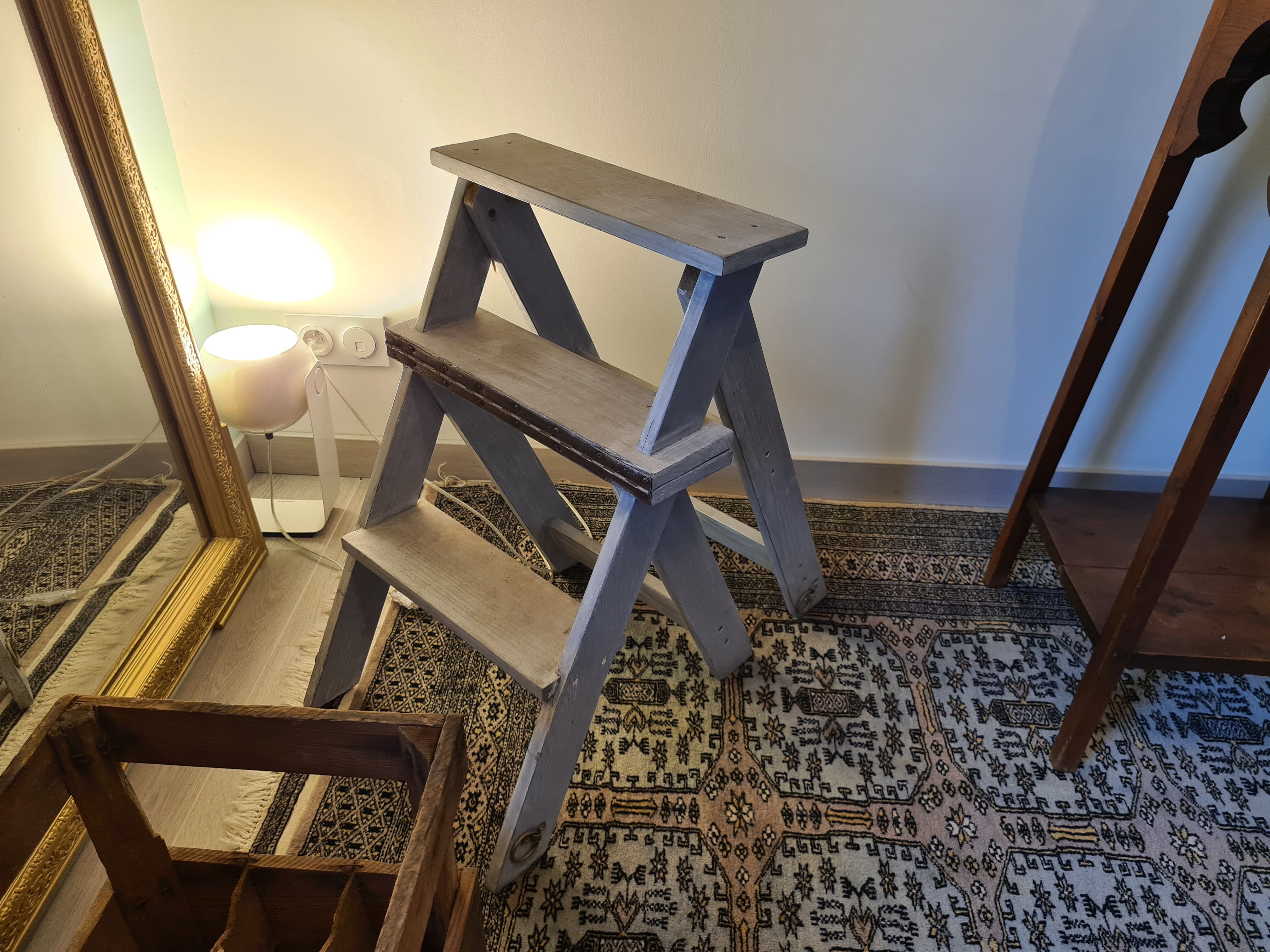 Vintage stepladder chair