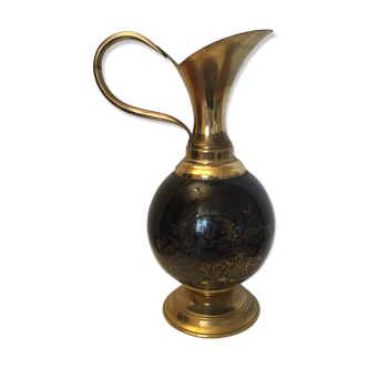 Vase en céramique et cuivre