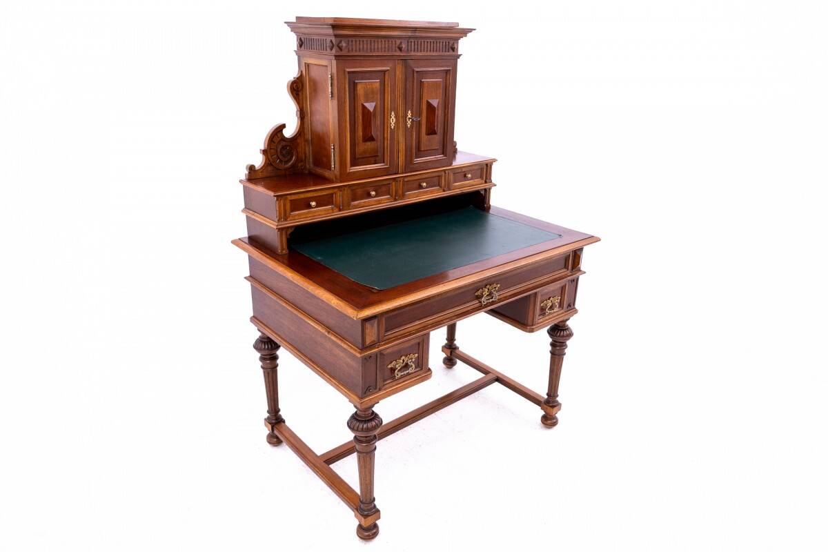 Desk with extension - secretary desk from the end of the 19th century, Northern Europe.