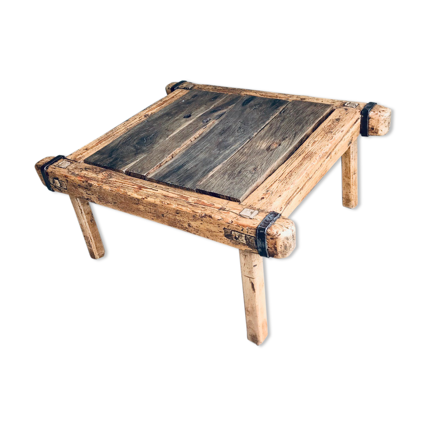 Farm coffee table
