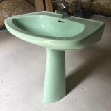 Old vintage sink year 70