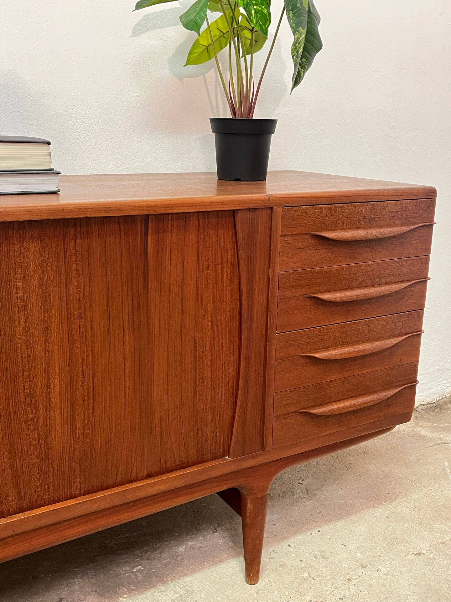 Teak enfilade U15 Johannes Andersen