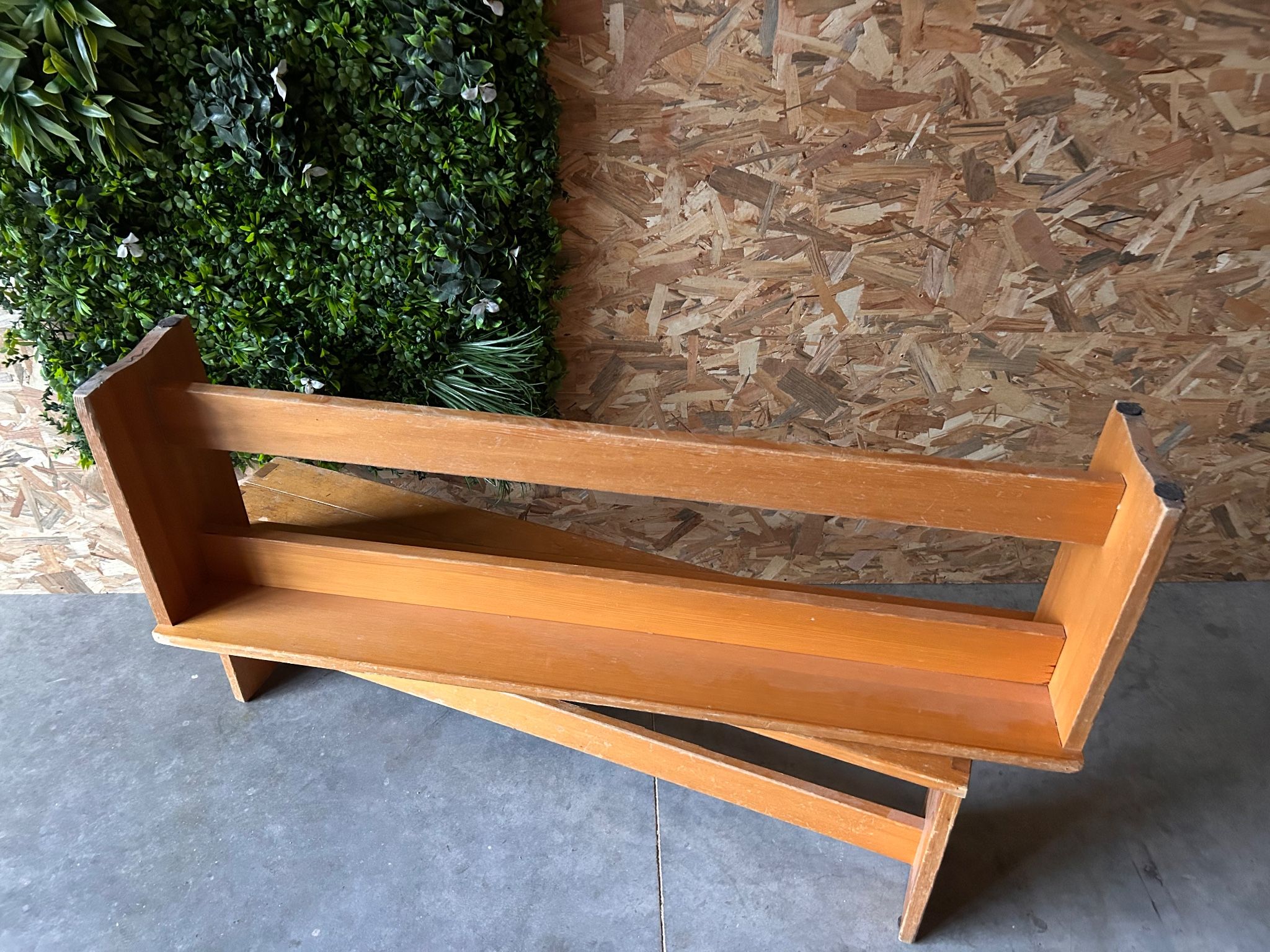 pair of benches the arcs house regain