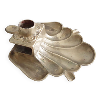 Old shell shape candle holder