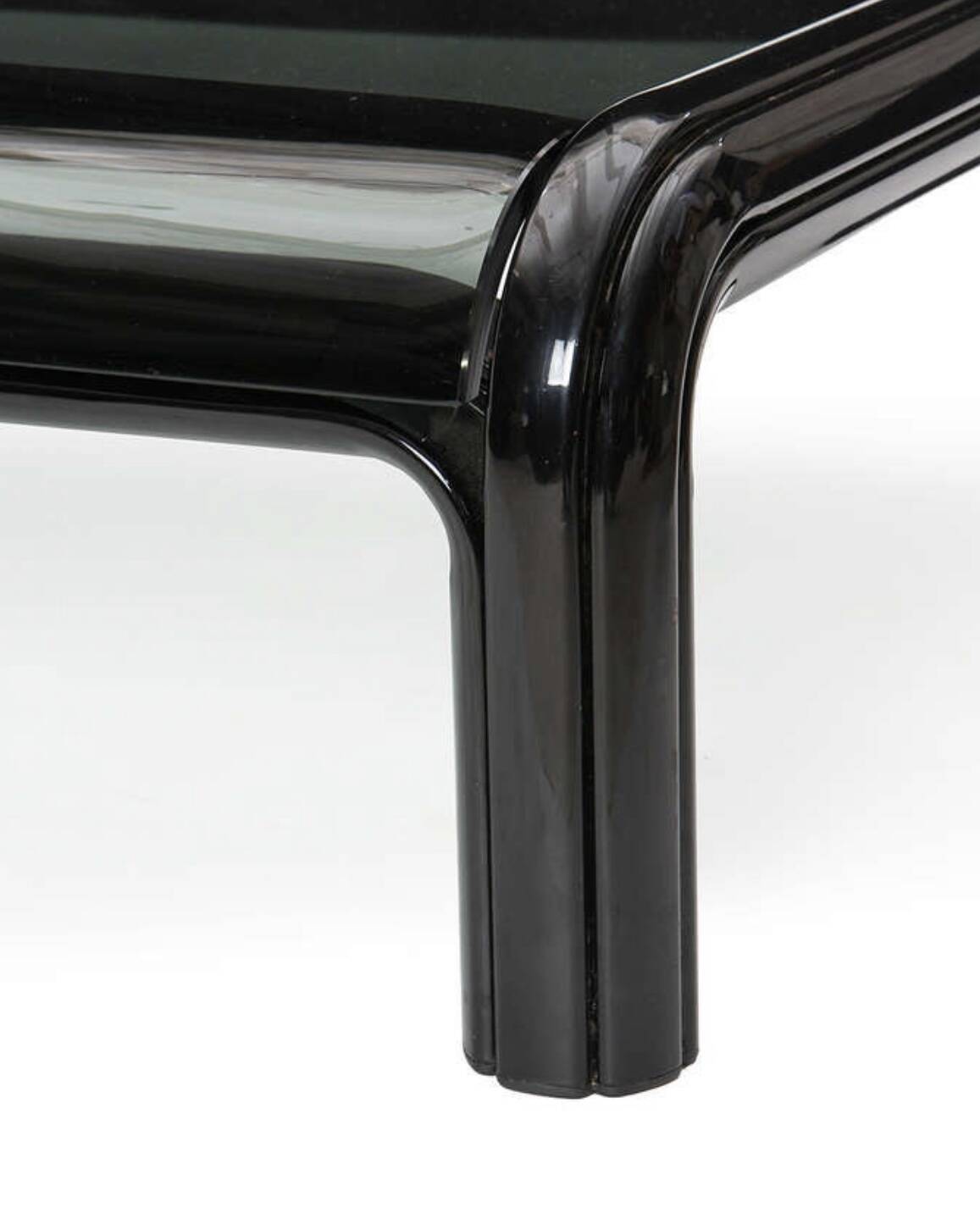 Orsay coffee table – Gae Aulenti – 1970s