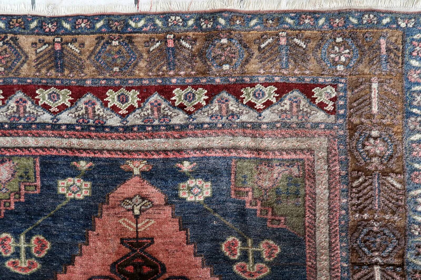 Tapis turc anatolien fait main, années 1970
