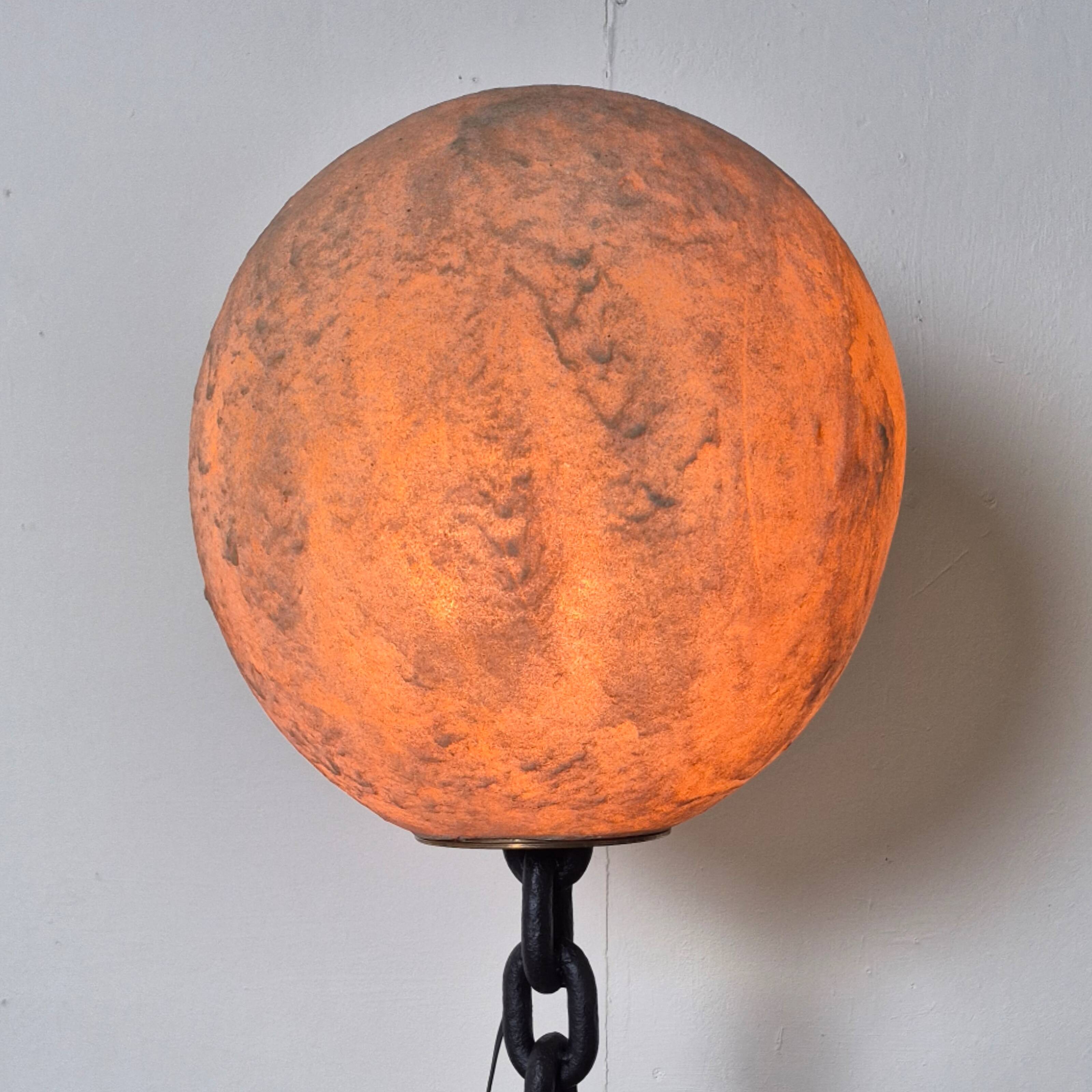 Brutalist iron chain and fiberglass floor lamp, Netherlands 1960s