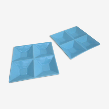Two square ceramic plates, with 4 compartments