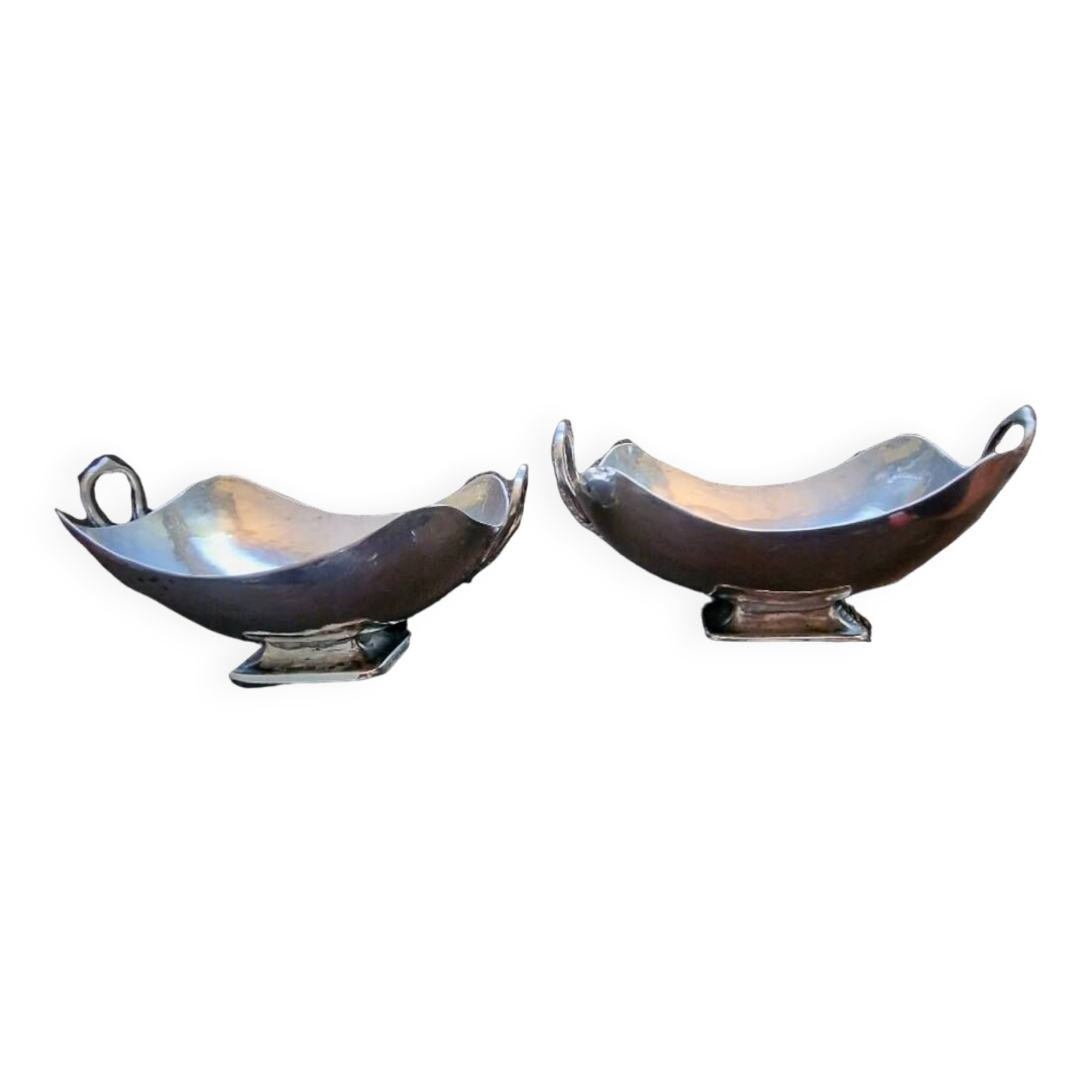 800 silver salt and pepper shakers.