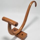 Patère en bois courbé