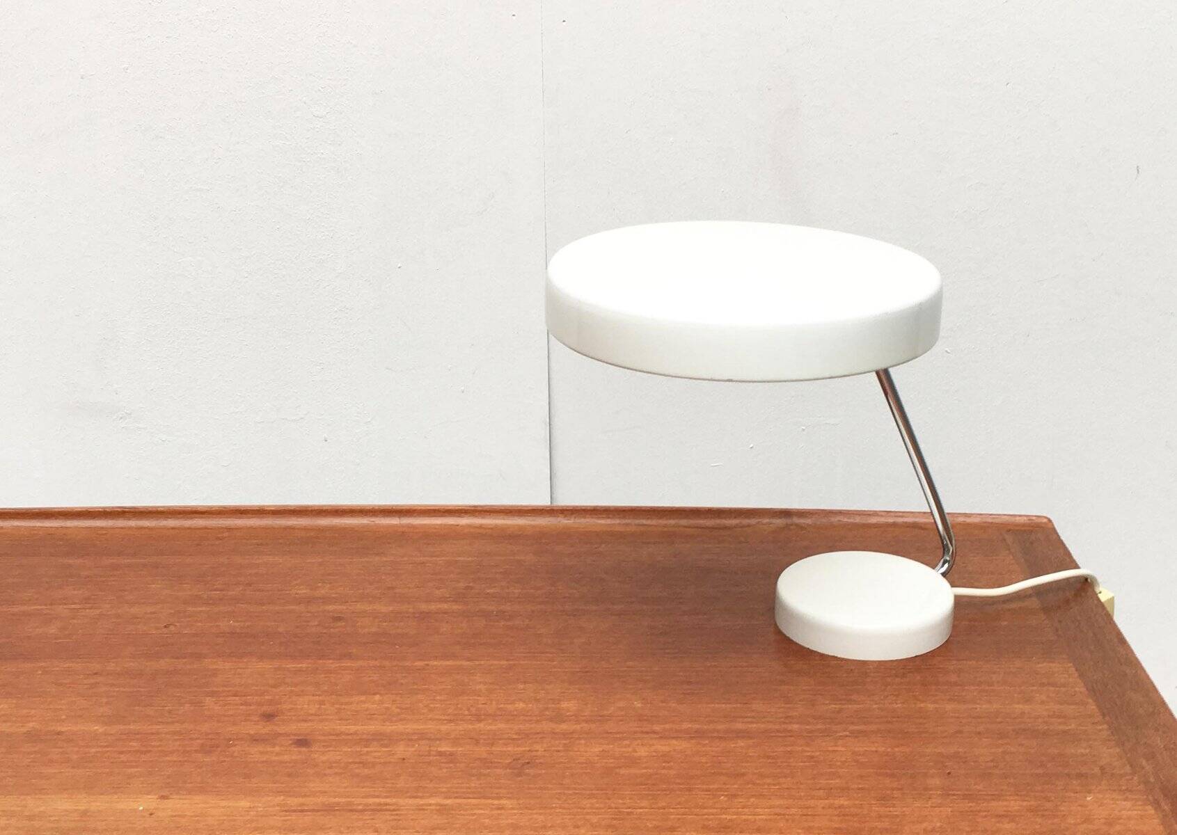 Mid-century minimalist table lamp 6658 by Kaiser Idell / Kaiser Leuchten.
