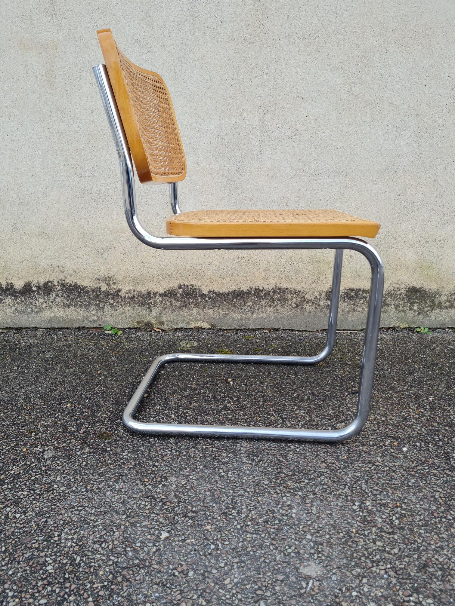 Cesca B32 chair by Marcel Breuer